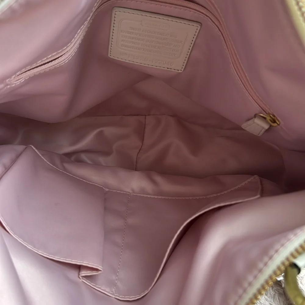 Cream/white Coach Crossbody Bag - Picture 12 of 17